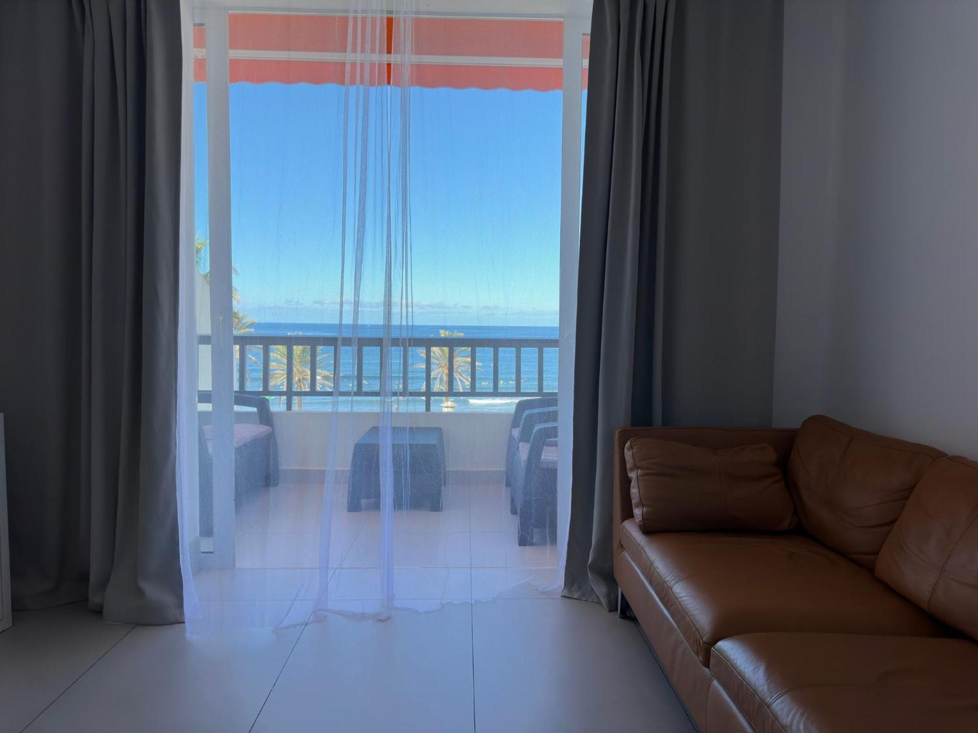 Parque Santiago II , Renovated, Ocean View, Heated Swimming Pool ! Daire Playa de las Américas Dış mekan fotoğraf