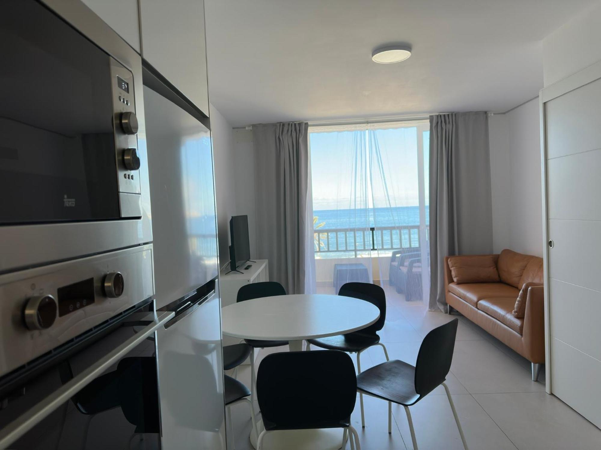 Parque Santiago II , Renovated, Ocean View, Heated Swimming Pool ! Daire Playa de las Américas Dış mekan fotoğraf